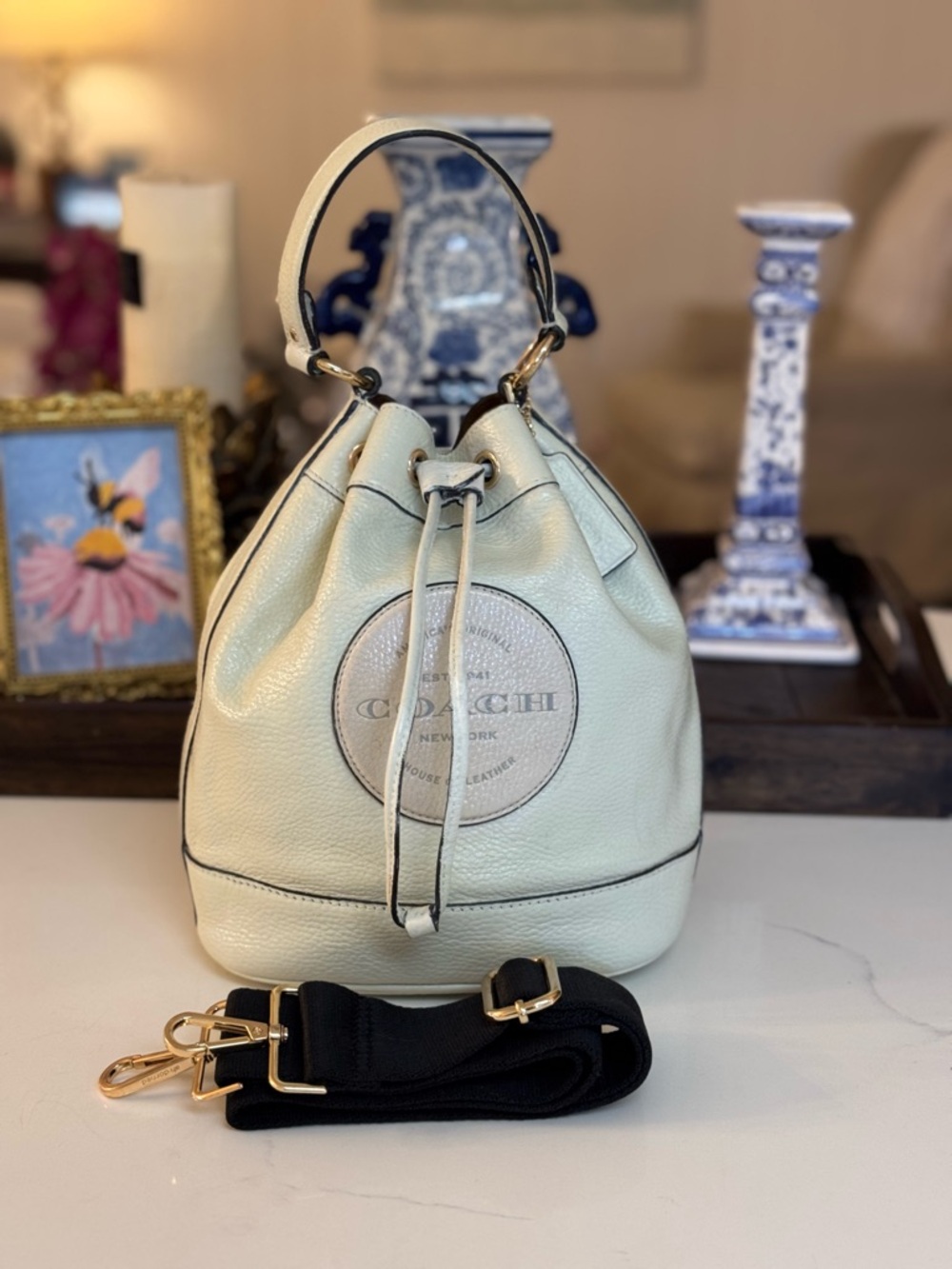 🤍 COACH DEMPSEY DRAWSTRING LEATHER BUCKET BAG!